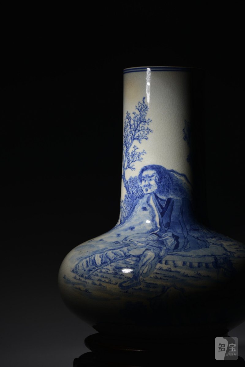 清乾隆 煨瓷青花达摩面壁图荸荠瓶 - 图9